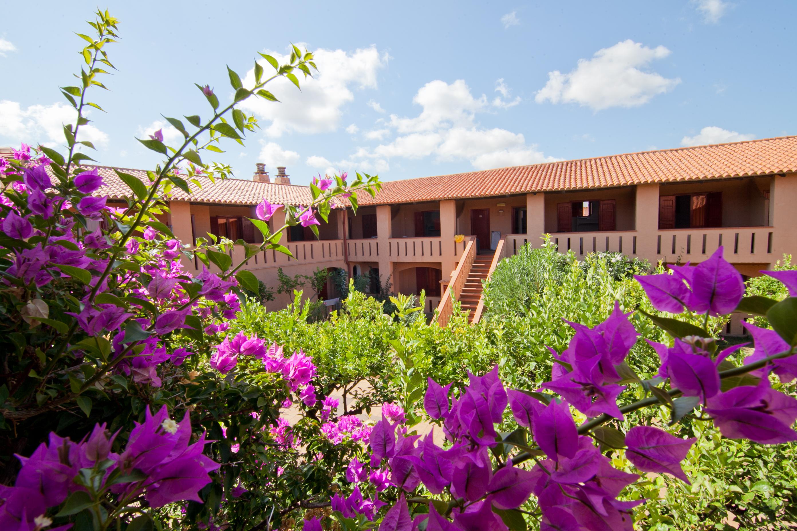 Club Esse Cala Bitta Hotell Baja Sardinia Eksteriør bilde
